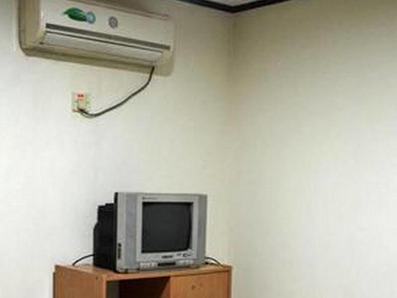 Hotel Mutiara Jakarta Extérieur photo